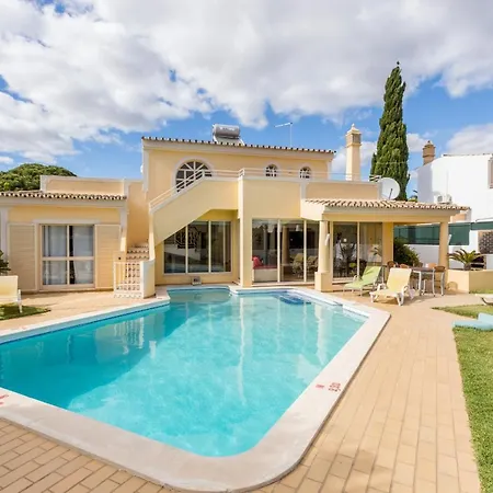 Villa Helmar By Algarve Holidays *