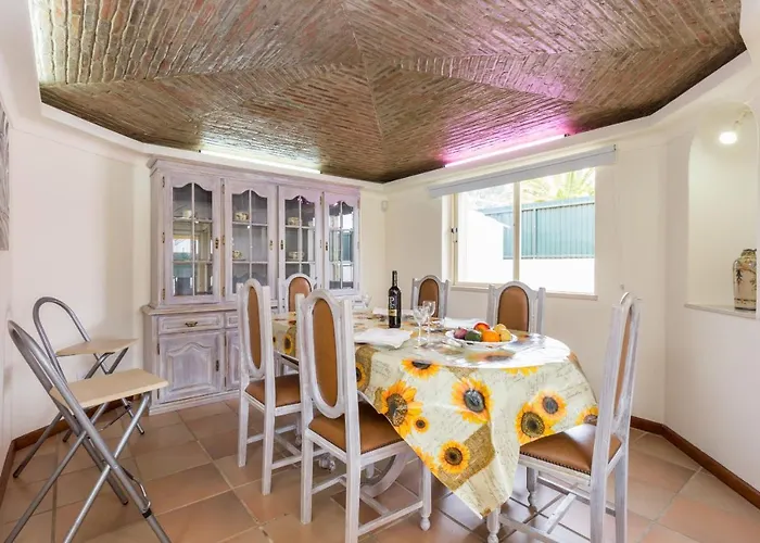 Helmar By Algarve Holidays