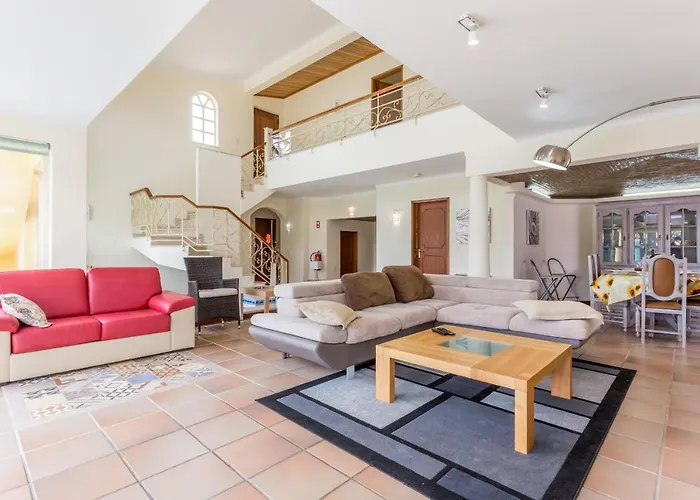 Villa Helmar By Algarve Holidays *